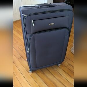 Samsonite Navy Blue Upright Suitcase